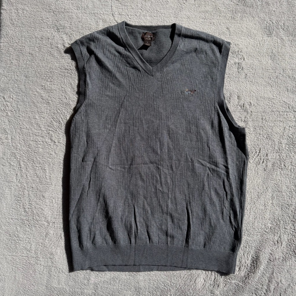 Greg Norman Tasso Elba V-Neck Sweater Vest Mens Large‎ Gray Golf Shark Logo